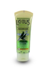 lotus-herbal-facewash-rs93-amazon