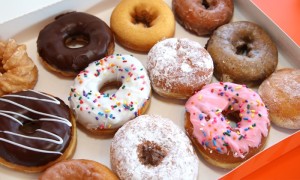 Nearbuy- 4 Donuts at Rs.49 ONLY at Dunkin’ Donuts