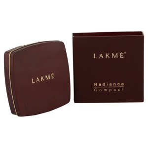 lakme-radiant-complexion-compact-amazon