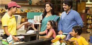 Axis Bank- Get flat Rs 200 cashback on Shopping worth Rs 1000 or more via Axis Debit Card