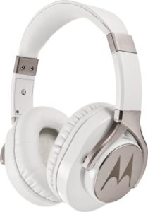 Flipkart - Buy Motorola Pulse Max Wired Headset at Rs 1,199 Only