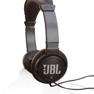 Amazon -Buy JBL C300SI Over Ear Wired Without Mic Headphone Black at Rs 809 only