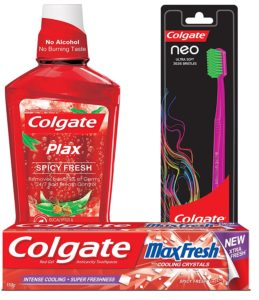 Amazon - Buy Colgate Freshness Combo at Rs. 211