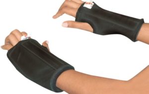 Amazon- Buy Vissco Carpal Wrist Support - Medium at Rs 160