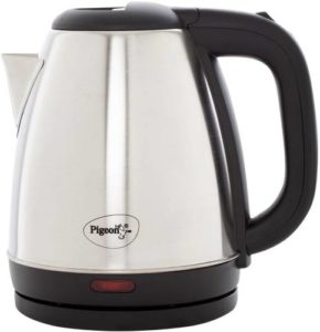 Pigeon Favourite Electric Kettle 1 5 L Rs 499 flipkart dealnloot